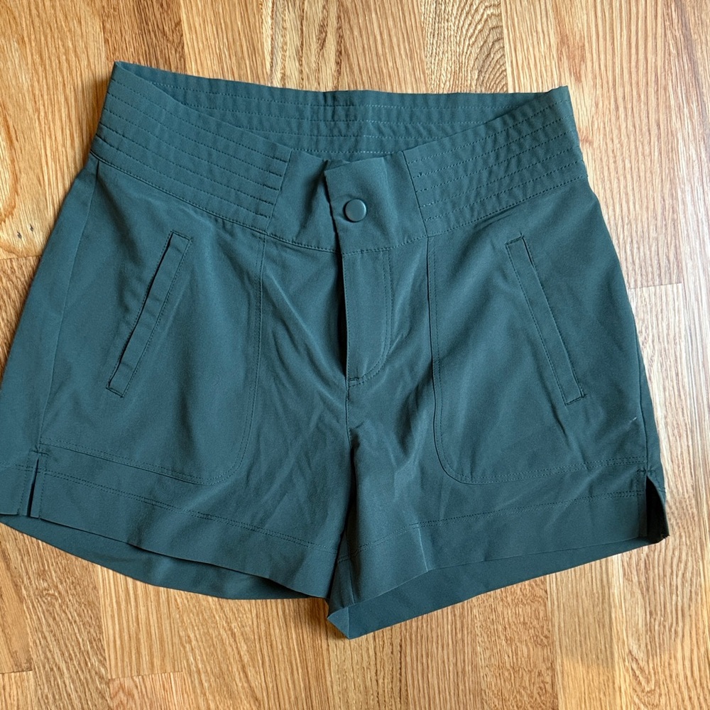 Kyodan High-Waisted Forest Quick-Dry Green Shorts